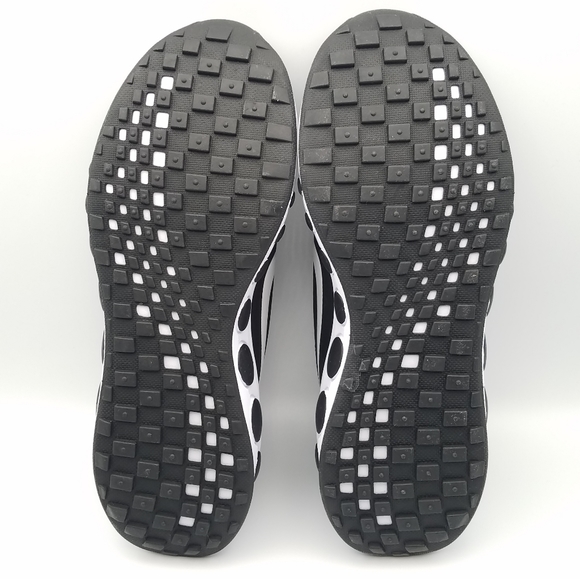 NEW M5.5 | W7 Nike CruzrOne CD7307 003 main image 5